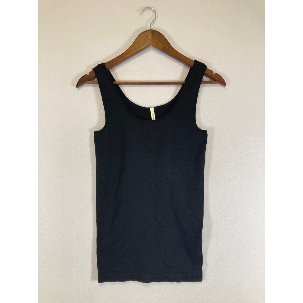 Minimalist Skinnytees Women OS Blk Seamless Scoop Neck Stretch Tank Top Layering